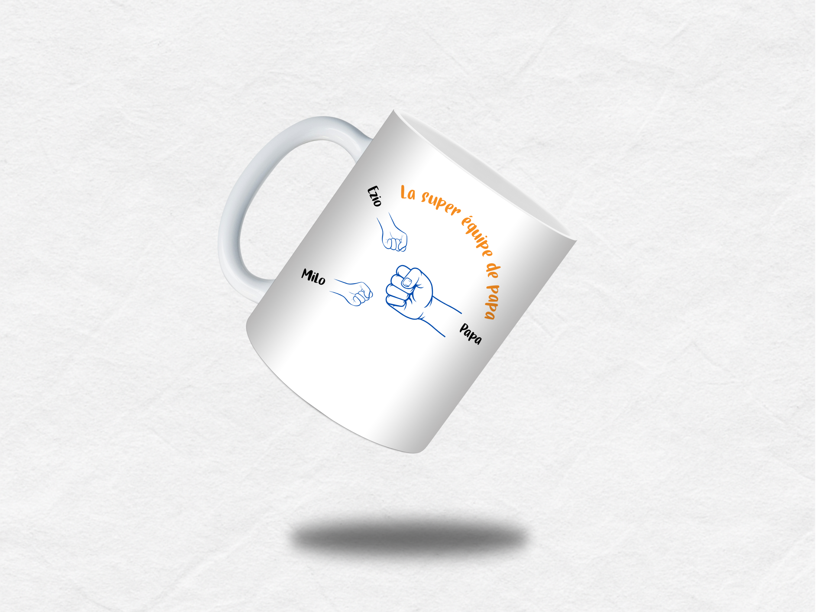 Mug personnalisé famille – Mains adulte & enfants (1 à 5 prénoms)